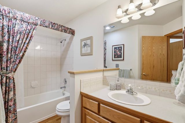 7714 E Woodland Ridge Ln, Spokane, WA 99212