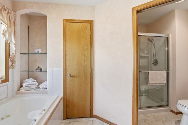 7714 E Woodland Ridge Ln, Spokane, WA 99212