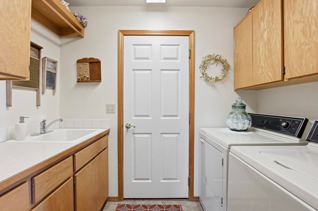 7714 E Woodland Ridge Ln, Spokane, WA 99212