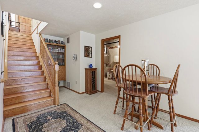 7714 E Woodland Ridge Ln, Spokane, WA 99212