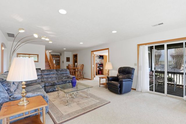 7714 E Woodland Ridge Ln, Spokane, WA 99212