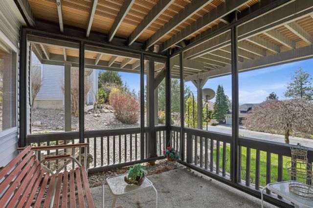 7714 E Woodland Ridge Ln, Spokane, WA 99212