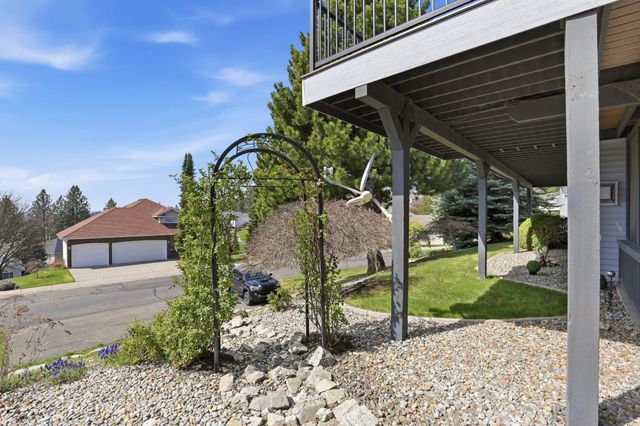 7714 E Woodland Ridge Ln, Spokane, WA 99212