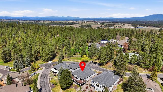 7714 E Woodland Ridge Ln, Spokane, WA 99212