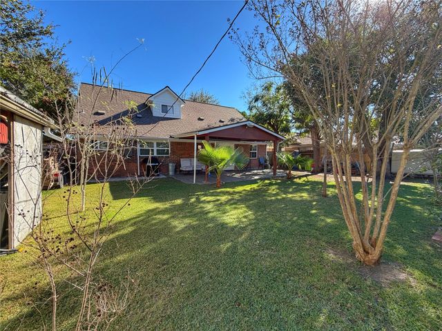 11707 N Evelyn Cir, Houston, TX 77071