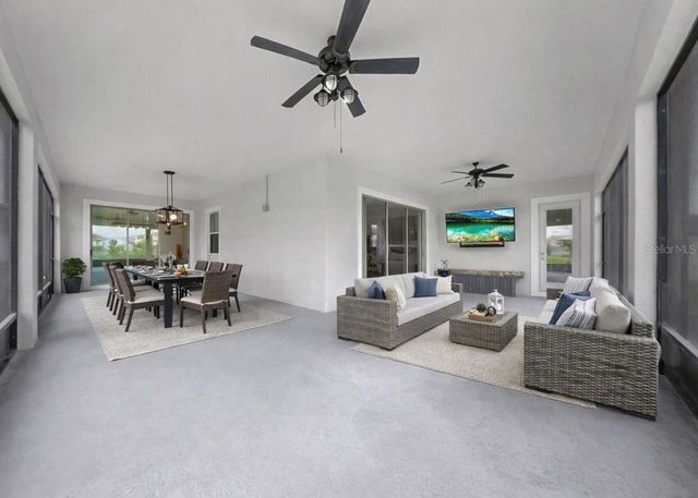 5319 WINDY GROVE DRIVE, Wimauma, FL 33598