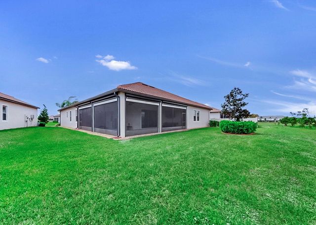 5319 WINDY GROVE DRIVE, Wimauma, FL 33598