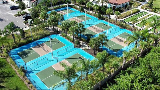 5319 WINDY GROVE DRIVE, Wimauma, FL 33598