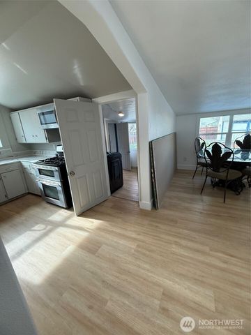 321 E Oak Street, Walla Walla, WA 99362