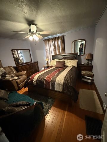 321 E Oak Street, Walla Walla, WA 99362