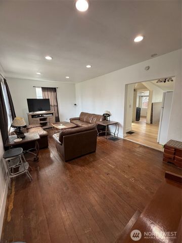 321 E Oak Street, Walla Walla, WA 99362