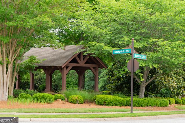 6372 Rockpoint Lane, Hoschton, GA 30548