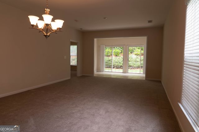 6372 Rockpoint Lane, Hoschton, GA 30548