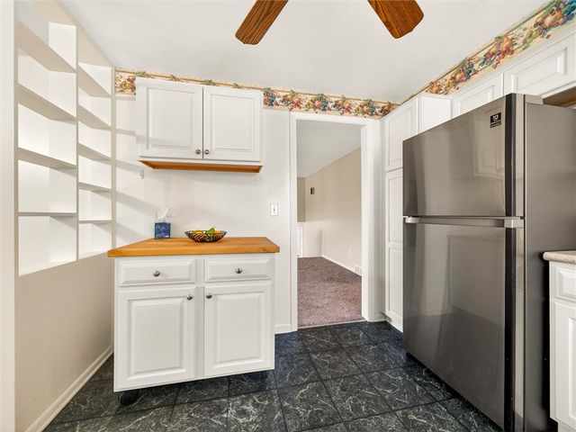 100 Edgebrook Lane, Irondequoit, NY 14617