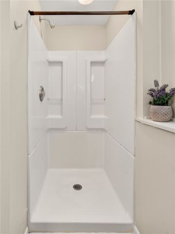 100 Edgebrook Lane, Irondequoit, NY 14617