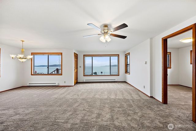 2312 Lafayette Street, Steilacoom, WA 98388