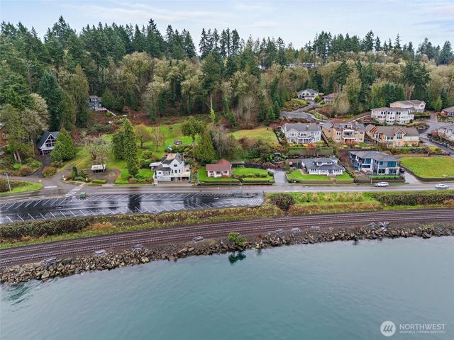 2312 Lafayette Street, Steilacoom, WA 98388