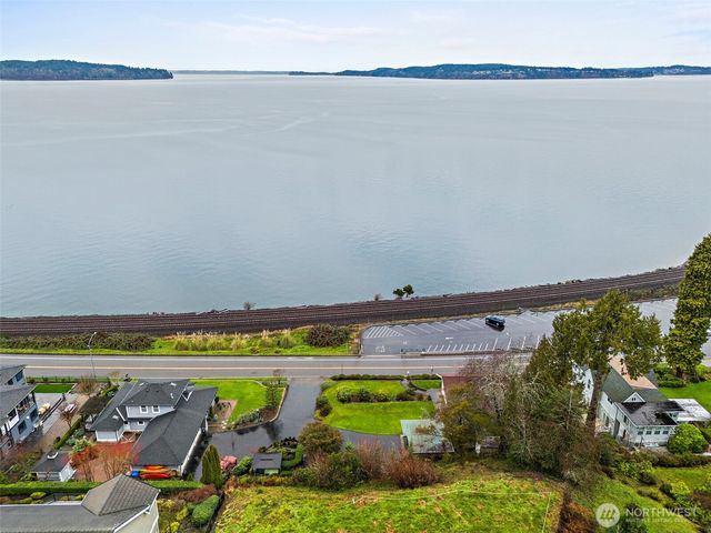 2312 Lafayette Street, Steilacoom, WA 98388