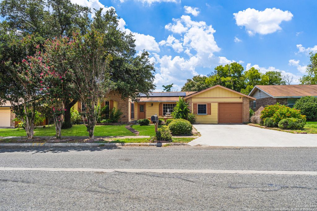 12803 El Sendero, San Antonio, TX 78233