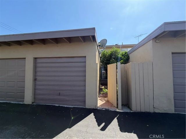 13656 Red Hill Avenue J-32, Tustin, CA 92780