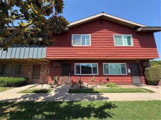 13656 Red Hill Avenue J-32, Tustin, CA 92780