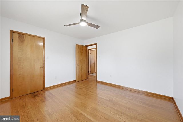 101 LOCUST AVE, Winchester, VA 22601