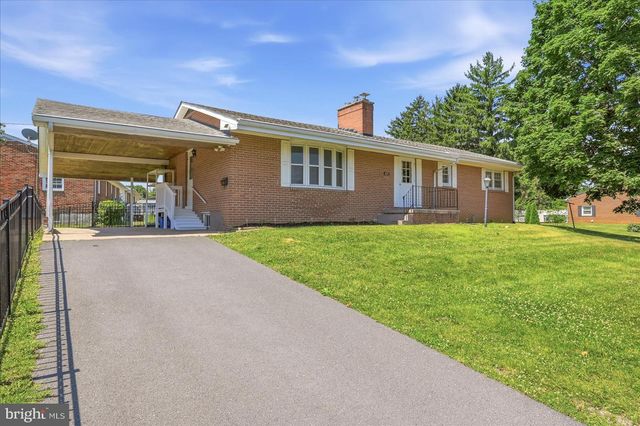 101 LOCUST AVE, Winchester, VA 22601