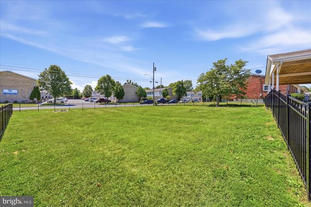 101 LOCUST AVE, Winchester, VA 22601