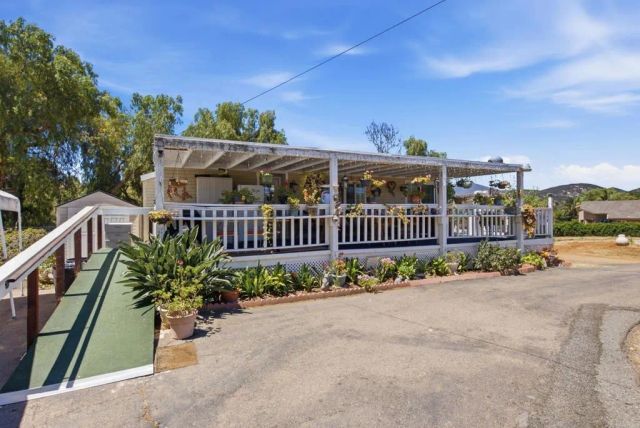 14037 Proctor Valley Rd, Jamul, CA 91935