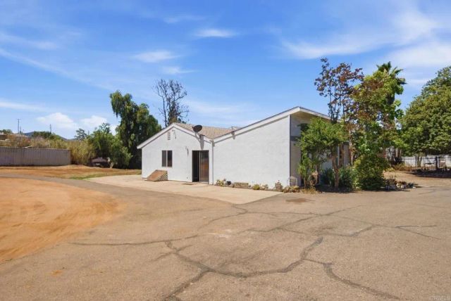 14037 Proctor Valley Rd, Jamul, CA 91935