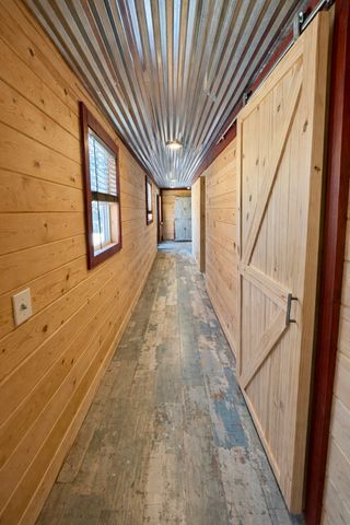 664 Russ Valley Rd, Lobelville, TN 37097