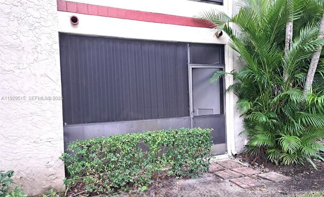 11532 NW 10th St 11532, Pembroke Pines, FL 33026
