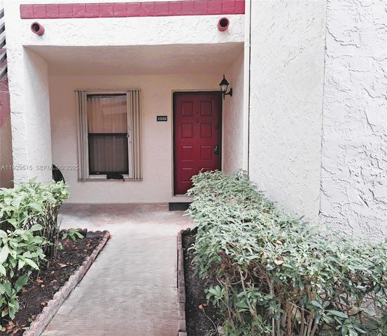 11532 NW 10th St 11532, Pembroke Pines, FL 33026