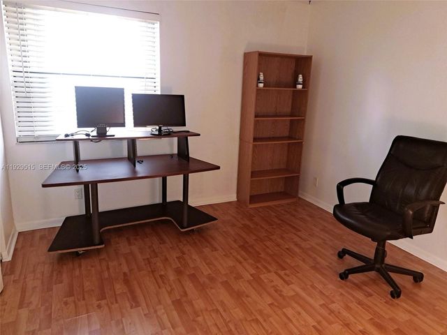 11532 NW 10th St 11532, Pembroke Pines, FL 33026