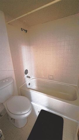 11532 NW 10th St 11532, Pembroke Pines, FL 33026