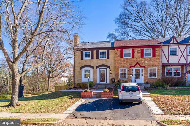 14811 PALMERSTON SQ, Centreville, VA 20120