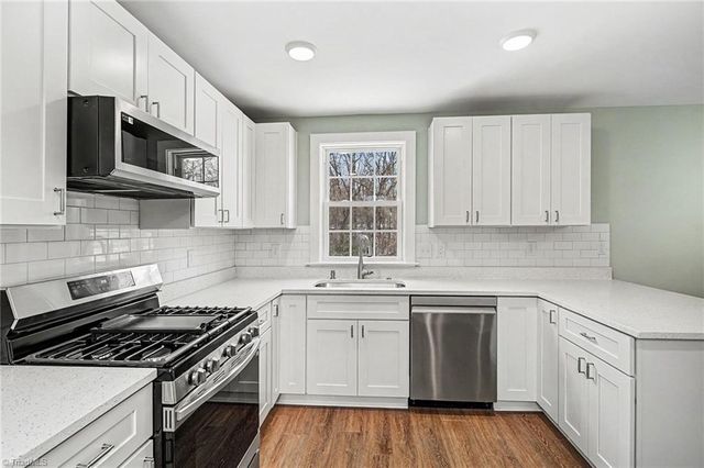 2702 Durham Street Extension, Burlington, NC 27217