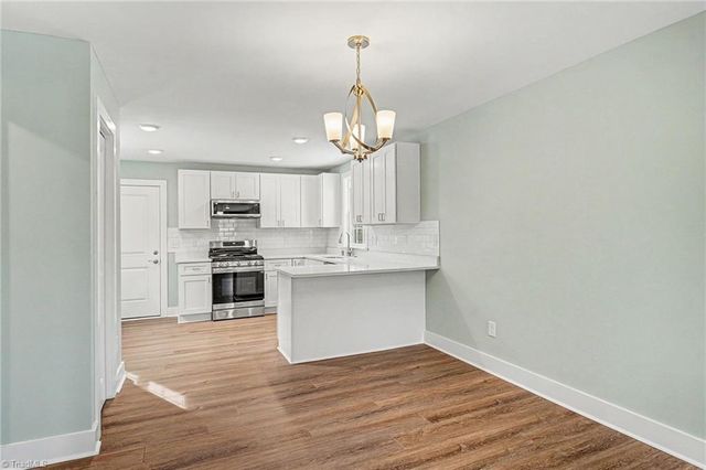 2702 Durham Street Extension, Burlington, NC 27217