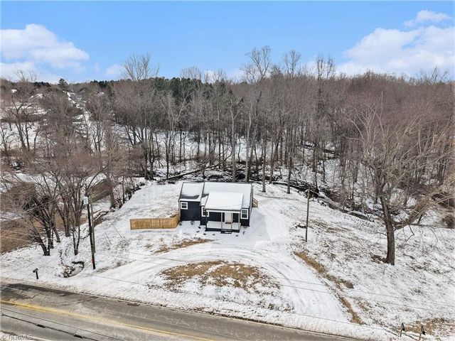 2702 Durham Street Extension, Burlington, NC 27217