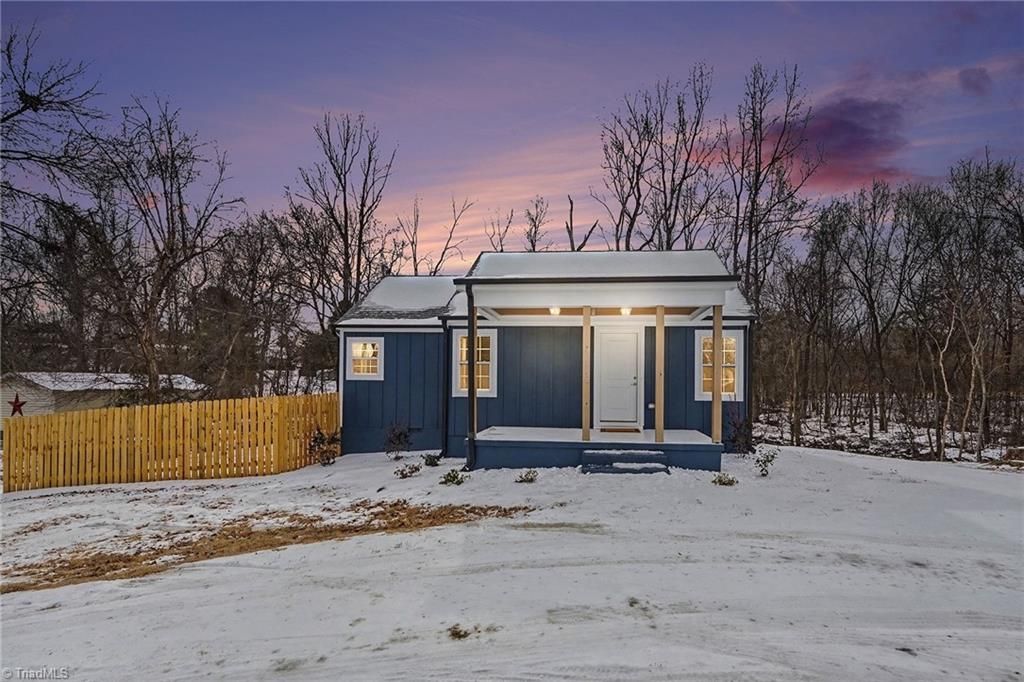 2702 Durham Street Extension, Burlington, NC 27217