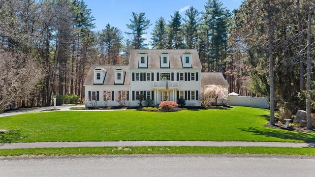 7 Daniel Shays Rd, Hopkinton, MA 01748