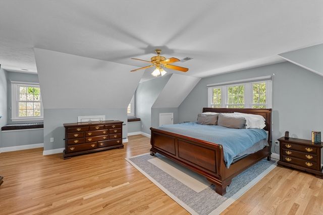 7 Daniel Shays Rd, Hopkinton, MA 01748