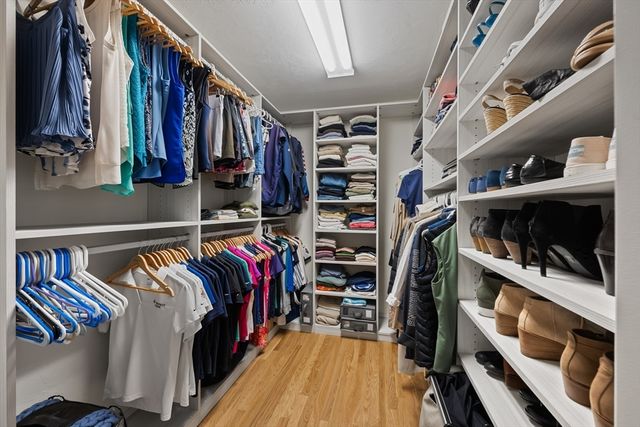 7 Daniel Shays Rd, Hopkinton, MA 01748