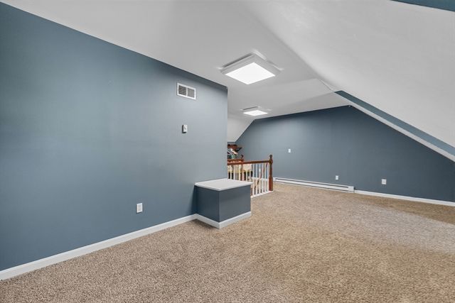 7 Daniel Shays Rd, Hopkinton, MA 01748