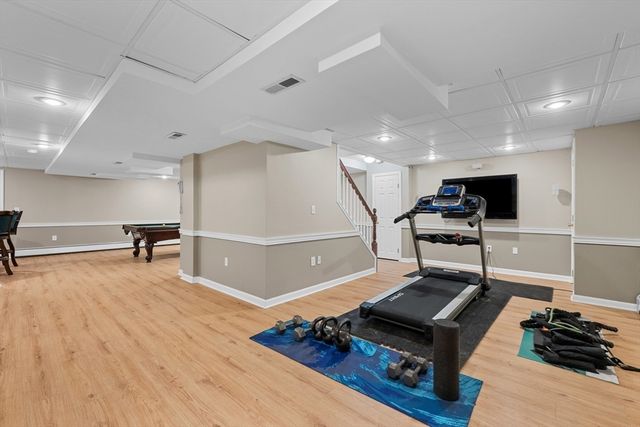 7 Daniel Shays Rd, Hopkinton, MA 01748
