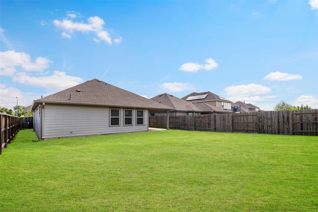 21431 Petherton Drive, Tomball, TX 77375