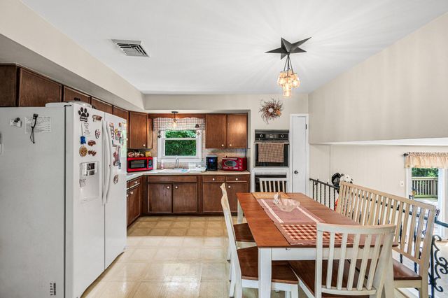 3819 MULBERRY AVE, Feasterville Trevose, PA 19053