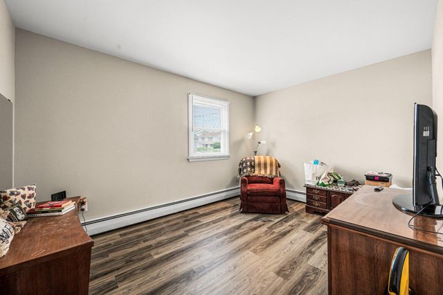 3819 MULBERRY AVE, Feasterville Trevose, PA 19053