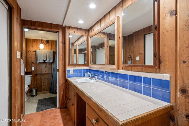 2619 E Prince Road, Tucson, AZ 85716