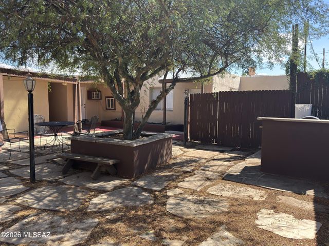 2619 E Prince Road, Tucson, AZ 85716